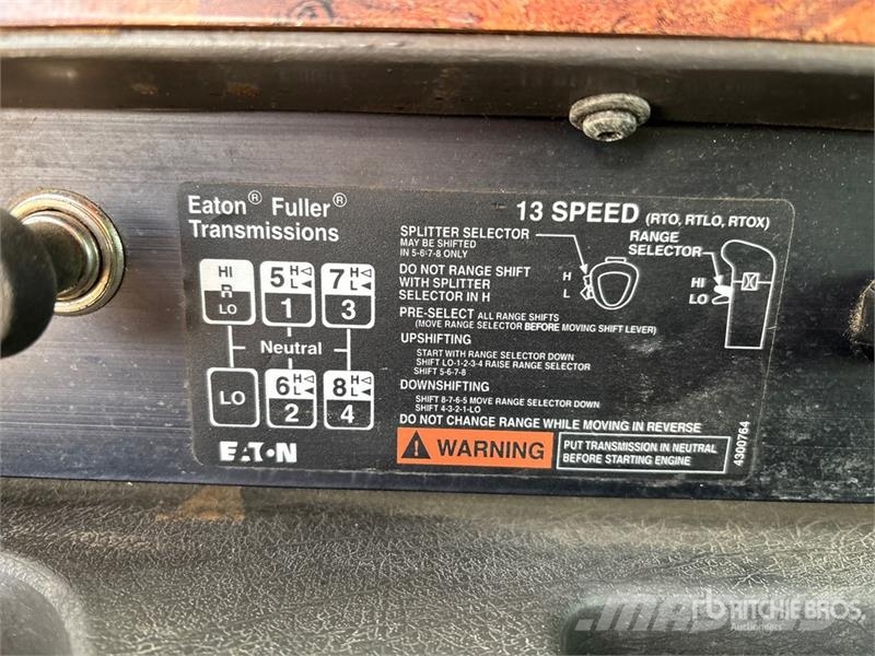 International 9200 Τράκτορες