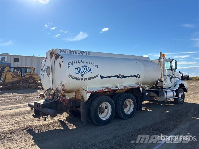 International 9200 Wassertanker