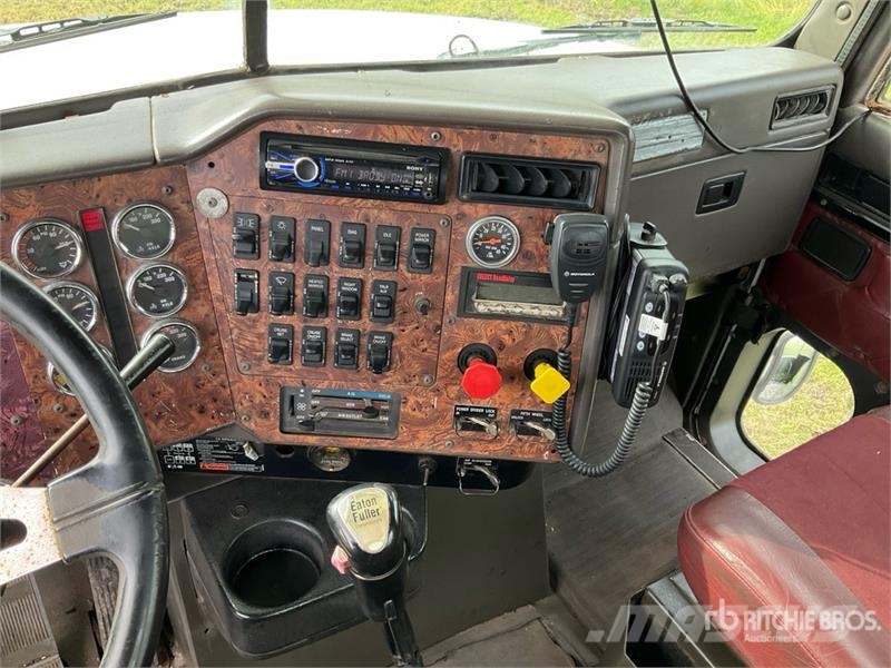 International 9200 Eagle T/A Day Cab Truck Tractor Autotractoare