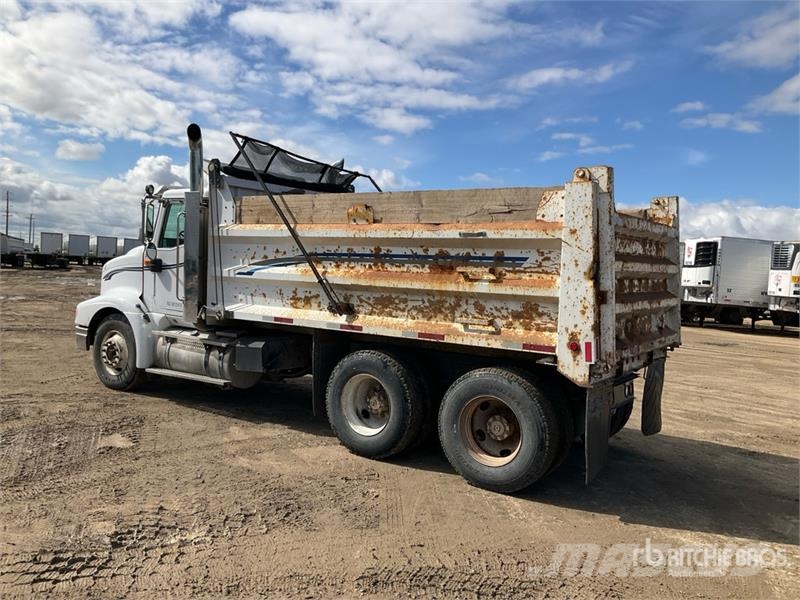 International 9200i Billenő teherautók