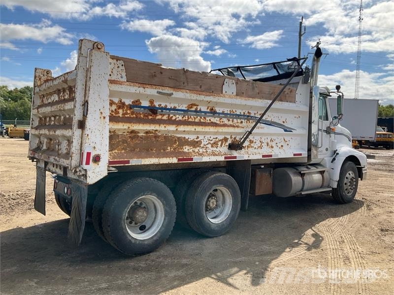 International 9200i Billenő teherautók