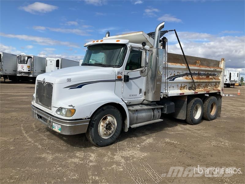 International 9200i Billenő teherautók