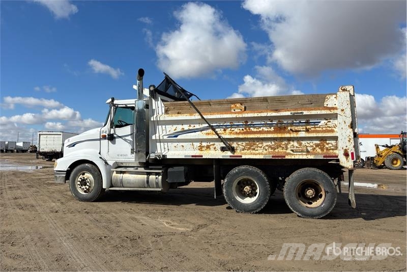 International 9200i Φορτηγά Ανατροπή