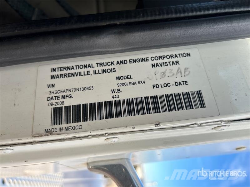 International 9200i Тягачі