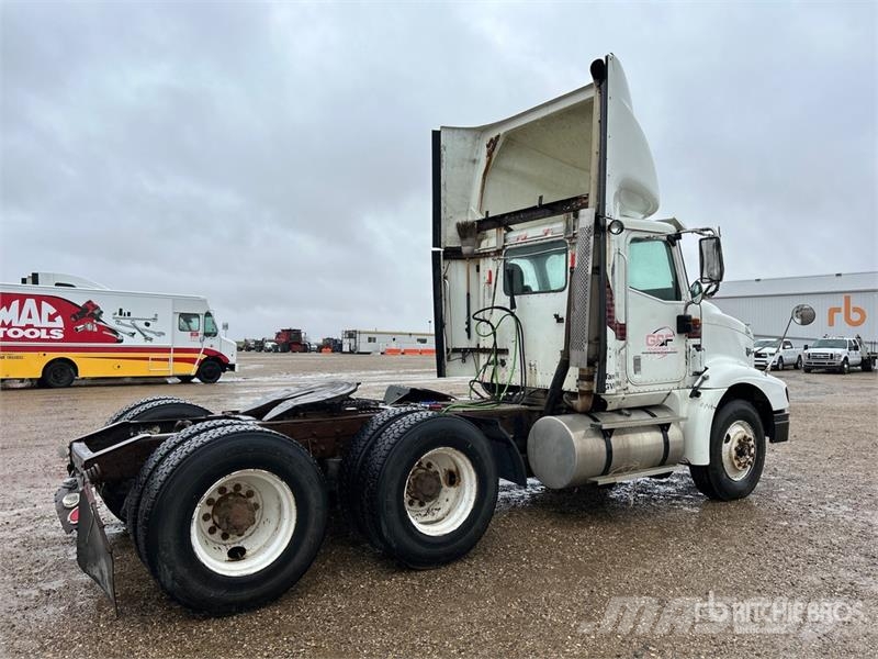 International 9200i Cavalos mecânicos