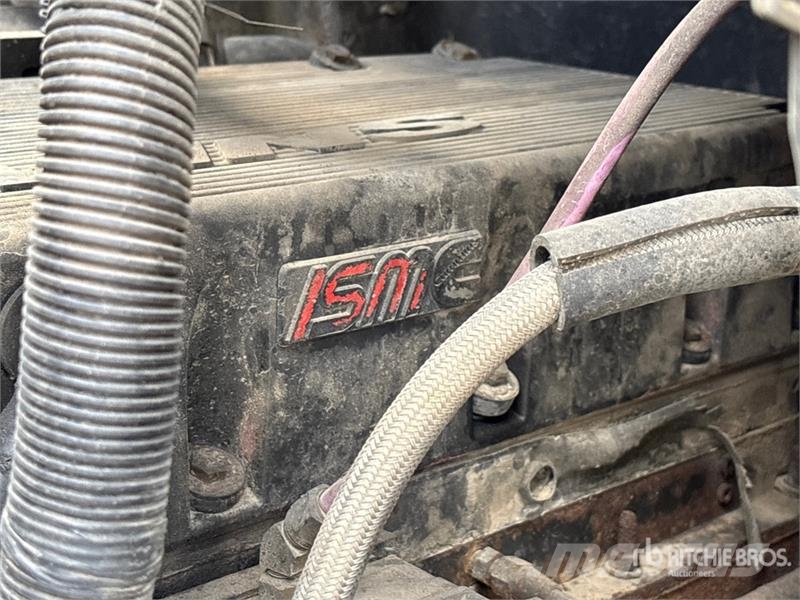 International 9200i Φορτηγά Ανατροπή