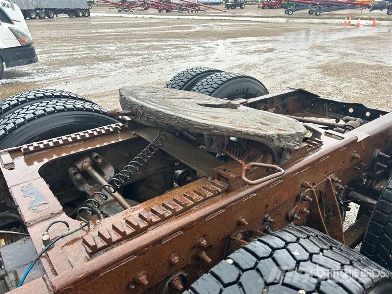 International 9200i Cavalos mecânicos