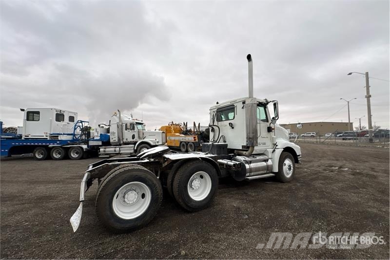 International 9200i Sattelzugmaschinen