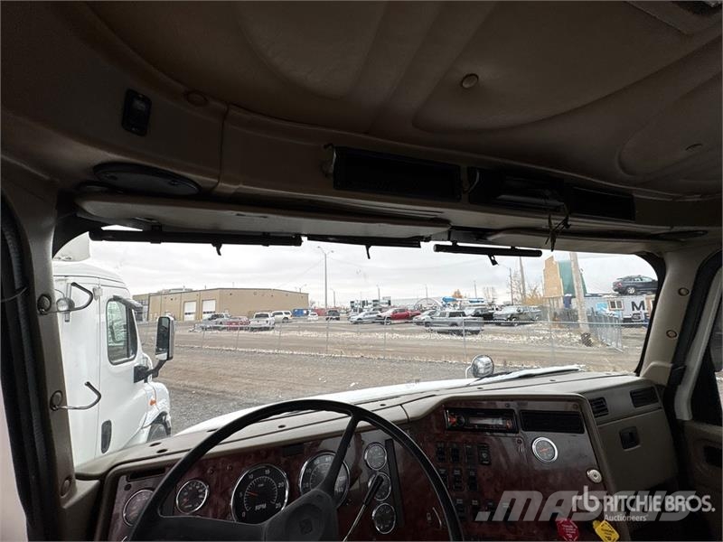 International 9200i Sattelzugmaschinen
