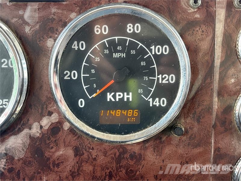 International 9200i Φορτηγά Ανατροπή