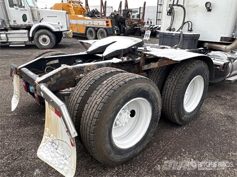 International 9200i Sattelzugmaschinen