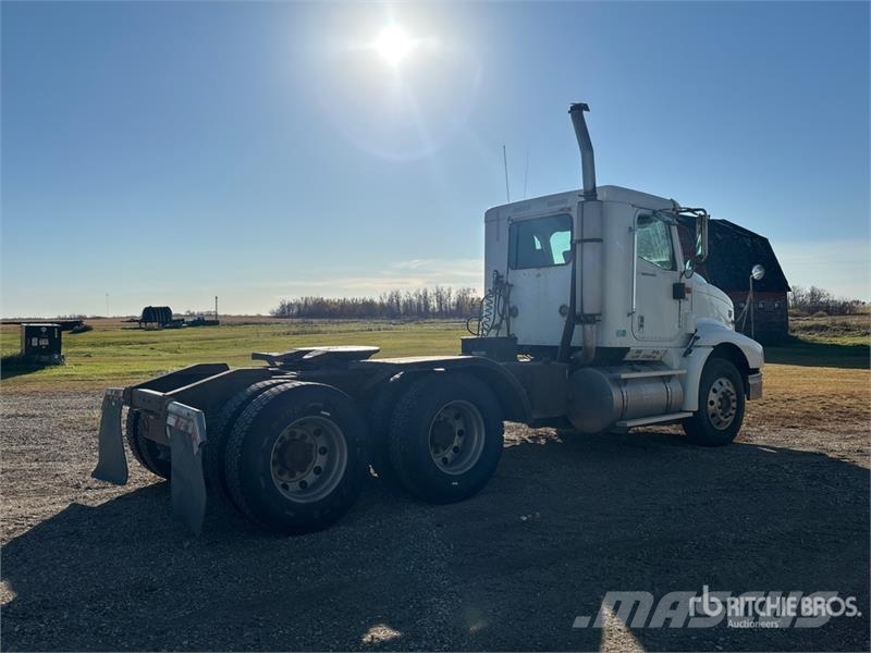 International 9200I Eagle T/A Day Cab Truck Tractor Sattelzugmaschinen