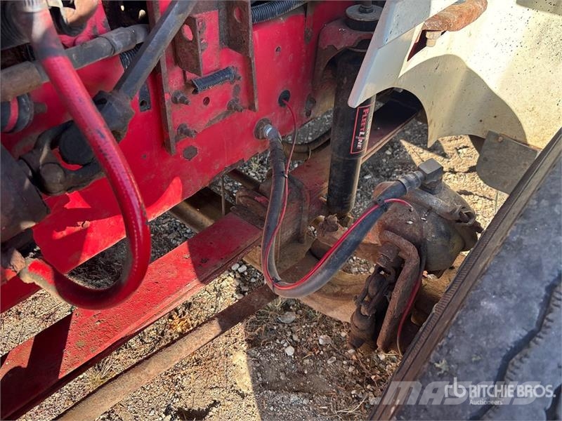 International 9200I Eagle T/A Day Cab Truck Tractor Sattelzugmaschinen