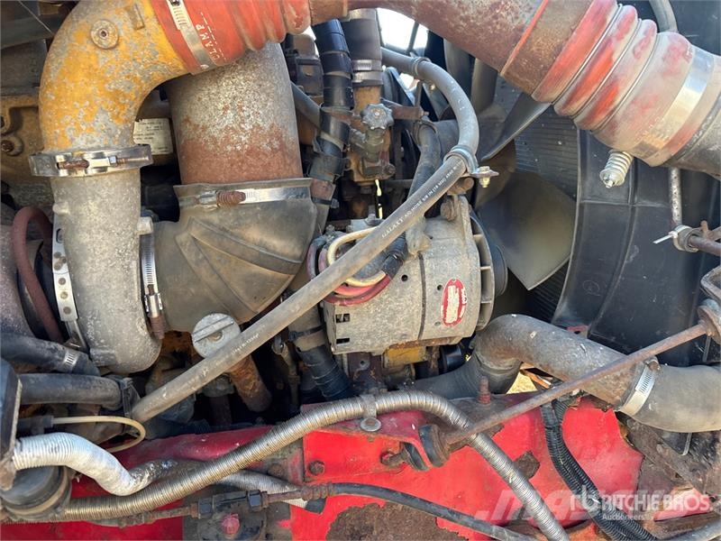 International 9200I Eagle T/A Day Cab Truck Tractor Sattelzugmaschinen