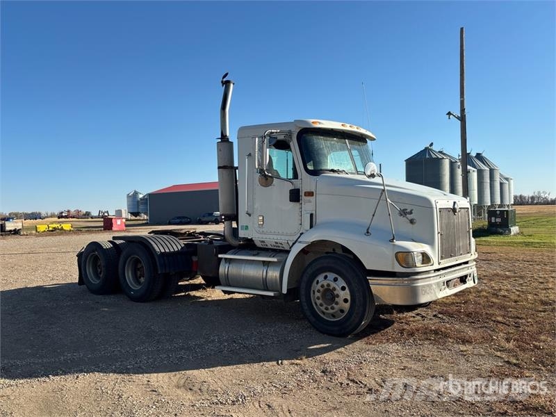 International 9200I Eagle T/A Day Cab Truck Tractor Sattelzugmaschinen