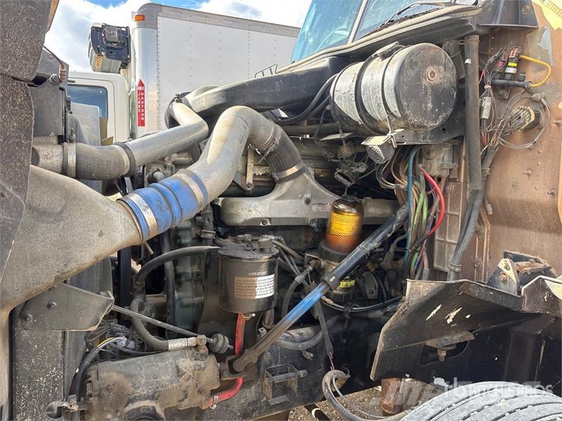 International 9200ISBA Τράκτορες