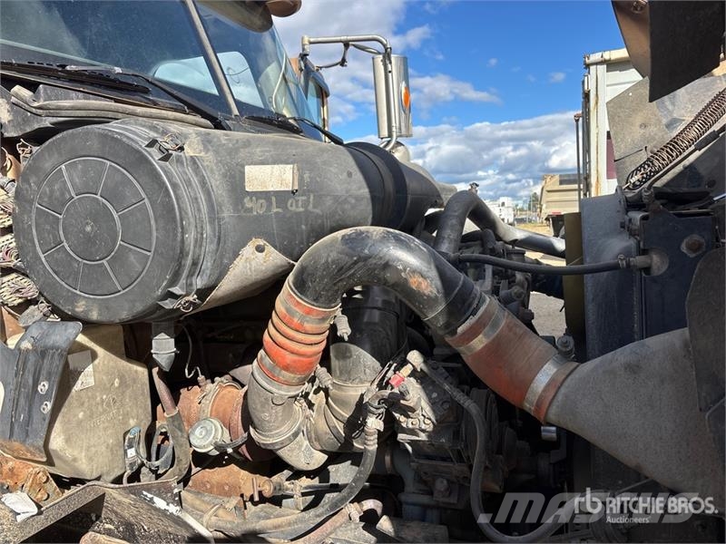 International 9200ISBA Τράκτορες