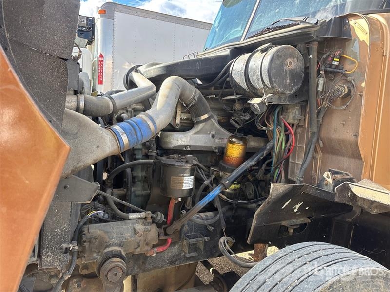 International 9200ISBA Τράκτορες