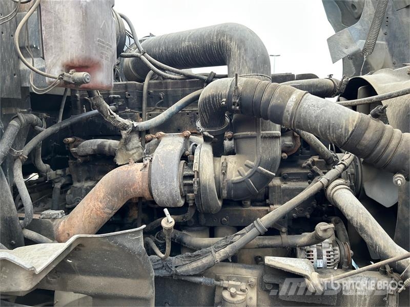 International 9400 Vilcēji