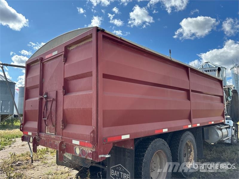 International 9400 6x4 Grain Truck Ūkiniai/Grūdų sunkvežimiai