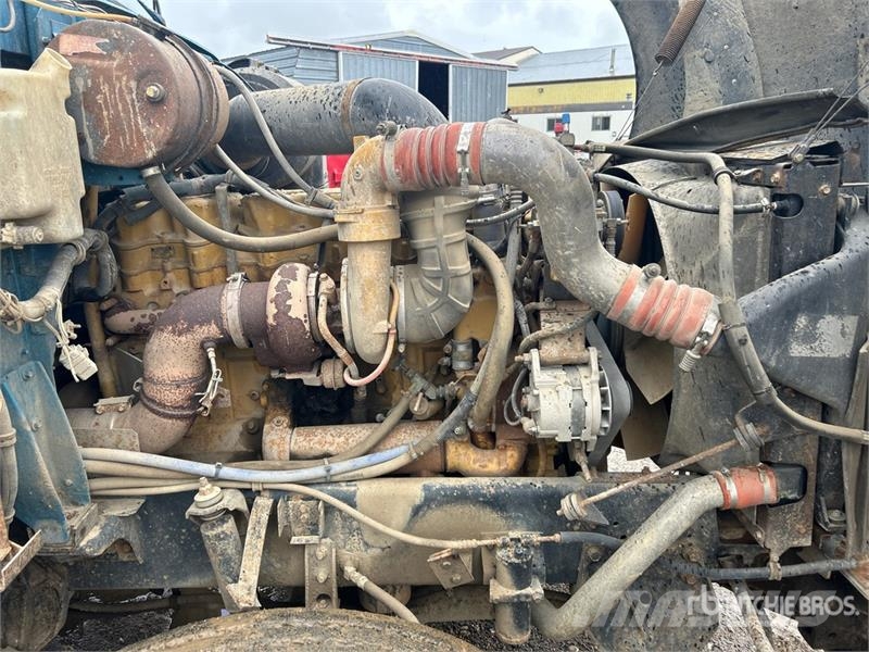 International 9400 Eagle 6x4 T/A Dump Truck Damperli kamyonlar