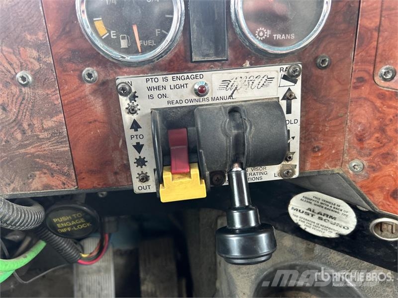 International 9400 Eagle 6x4 T/A Dump Truck Damperli kamyonlar