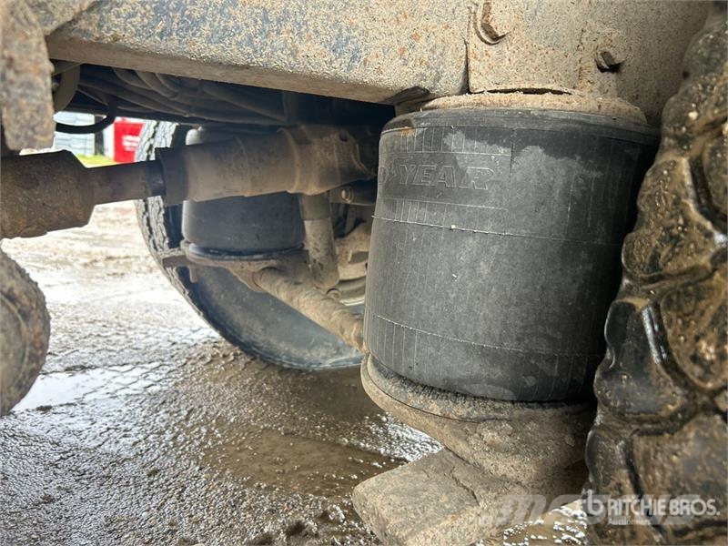 International 9400 Eagle 6x4 T/A Dump Truck Damperli kamyonlar