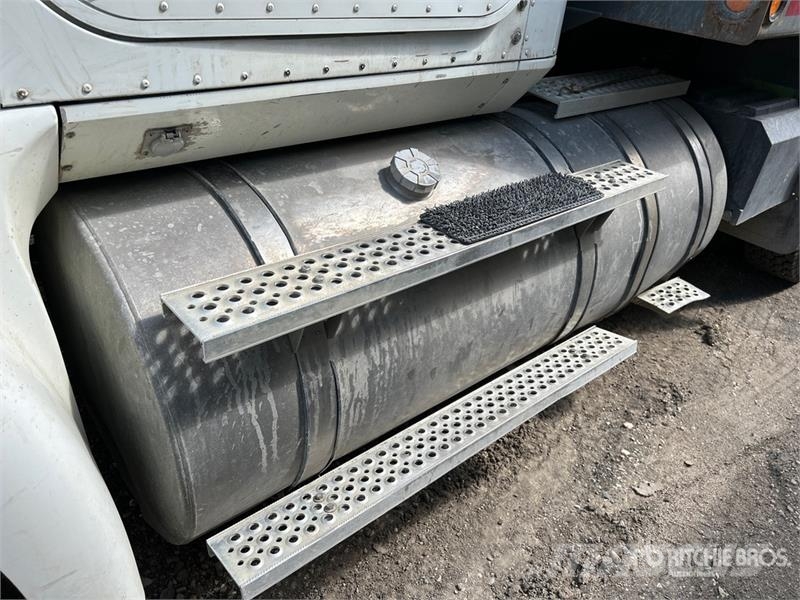 International 9400i 6x4 T/A Dump Truck Грузовики-Самосвалы