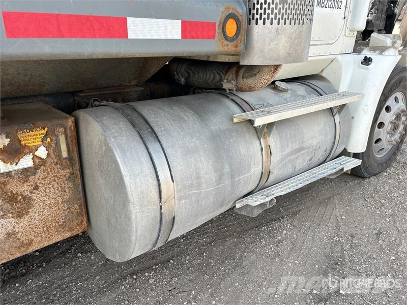 International 9400i 6x4 T/A Dump Truck Грузовики-Самосвалы