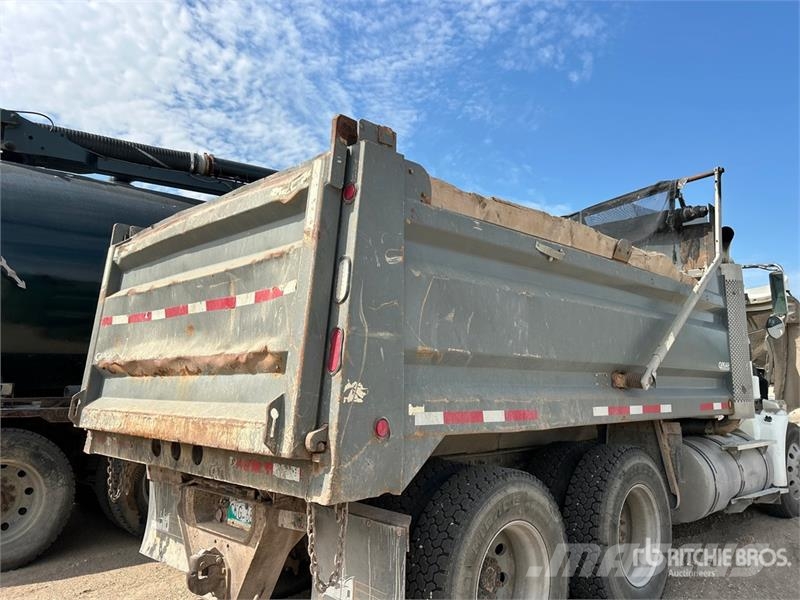 International 9400i 6x4 T/A Dump Truck Грузовики-Самосвалы