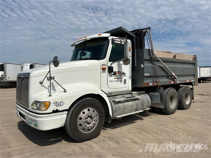 International 9400i 6x4 T/A Dump Truck Грузовики-Самосвалы