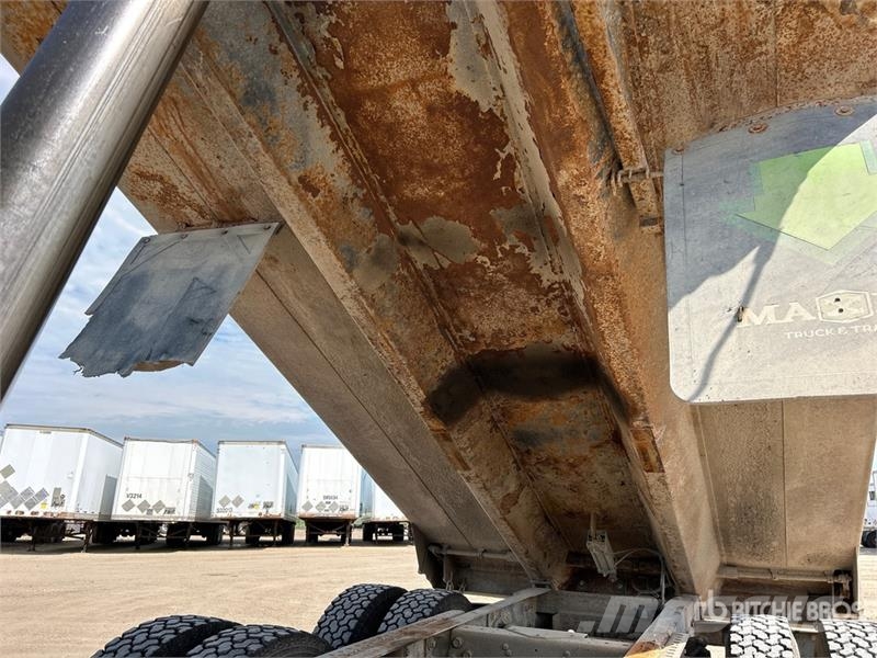 International 9400i 6x4 T/A Dump Truck Грузовики-Самосвалы