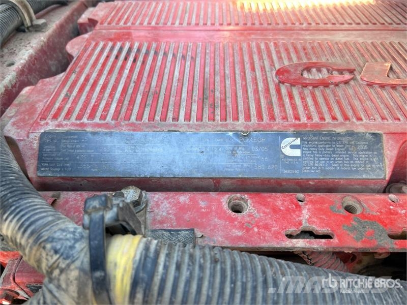 International 9400i Eagle 6x4 Grain Truck Camiones para granja y transporte de granos