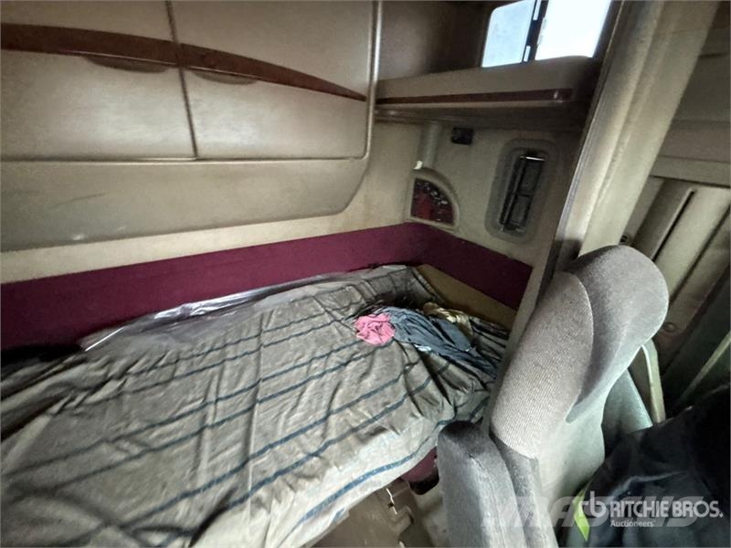 International 9900 Nyergesvontatók