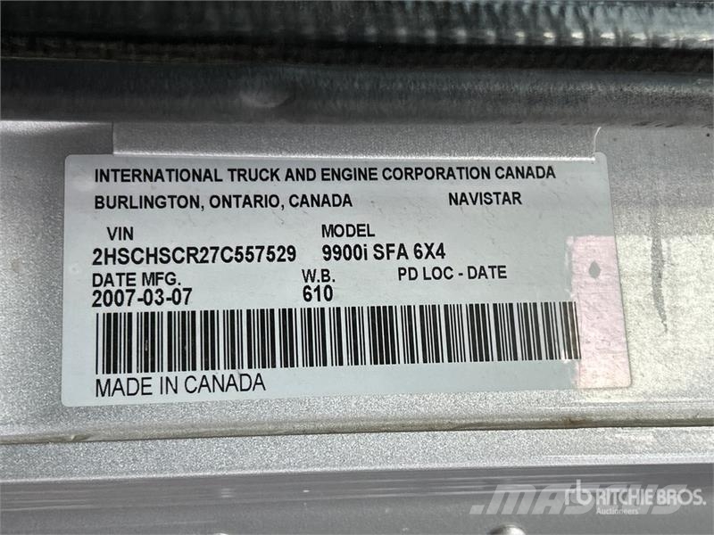 International 9900i 6x4 T/A Sleeper Truck Tractor Trekkers
