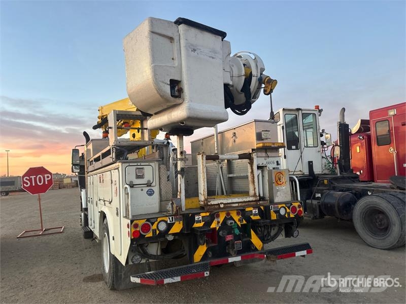 International Altec TA41M 40 ft on International 7400 4x2 Bucke Truck & Van mounted aerial platforms