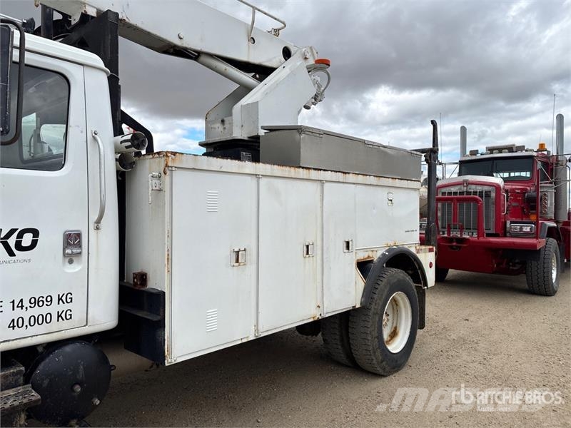 International AP45 45 ft on International 4700 4x2 Bucket Truck Billyftar