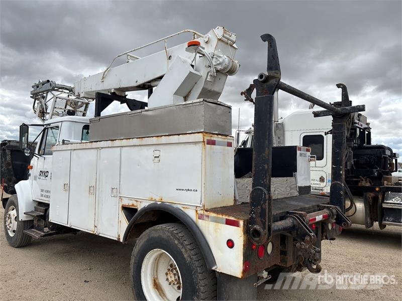 International AP45 45 ft on International 4700 4x2 Bucket Truck Billyftar