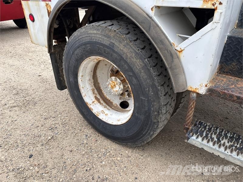 International AP45 45 ft on International 4700 4x2 Bucket Truck Billyftar