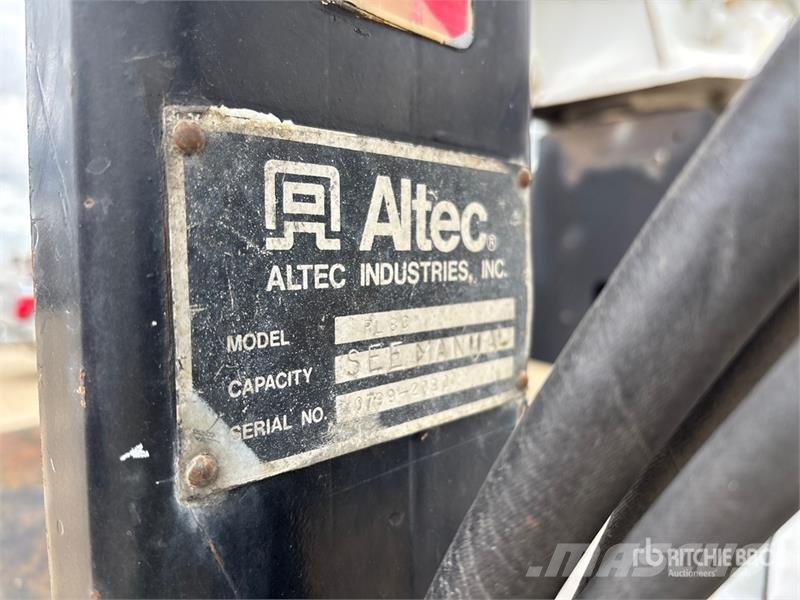 International AP45 45 ft on International 4700 4x2 Bucket Truck Billyftar
