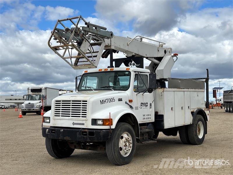 International AP45 45 ft on International 4700 4x2 Bucket Truck Billyftar