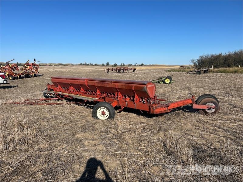 International Discall 18 ft Seed Drill Perfuradoras