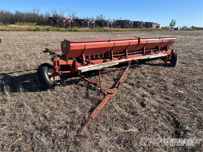 International Discall 18 ft Seed Drill Perfuradoras