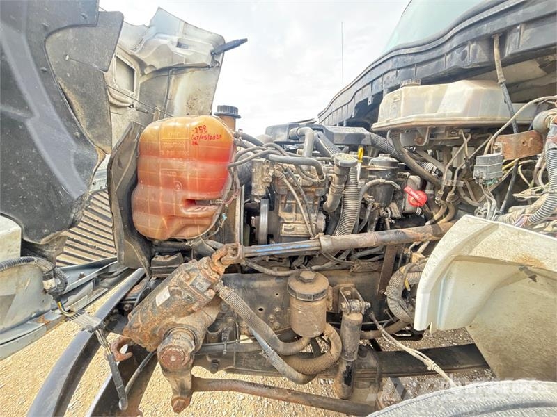 International Durastar 4300 Fast kasse