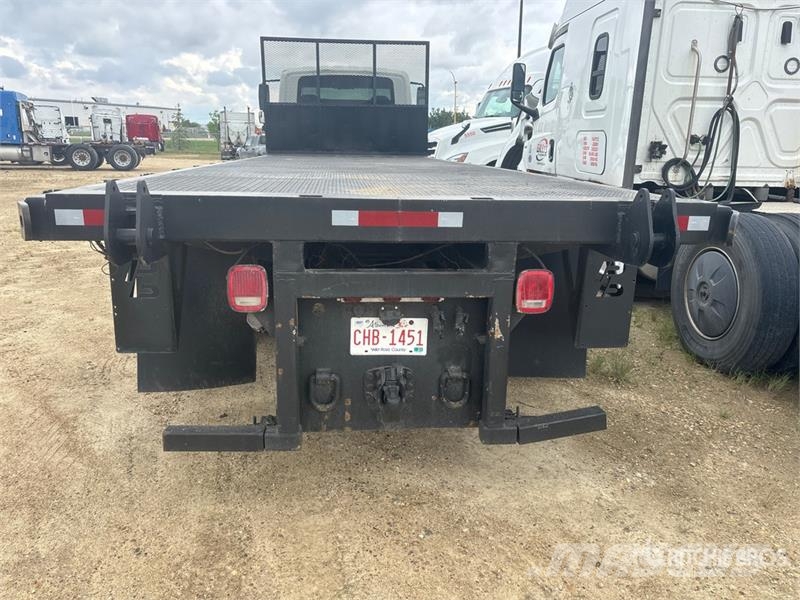 International Durastar 4300 4x2 Flatbed Truck (Inoperable) Бордови