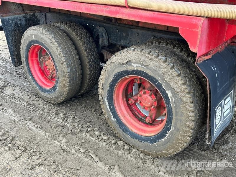 International F4370 6x4 Water Truck صهاريج مياه