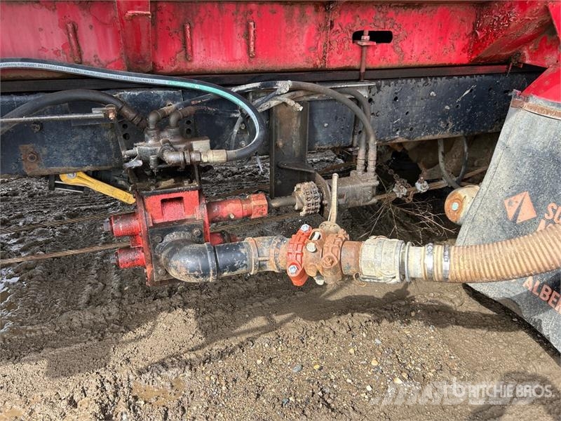 International F4370 6x4 Water Truck صهاريج مياه