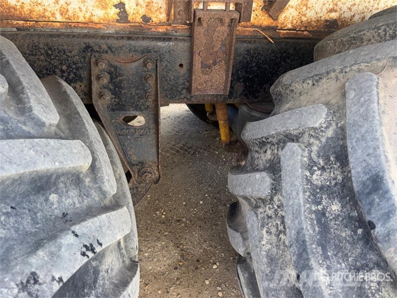 International F9370 Βυτία νερού