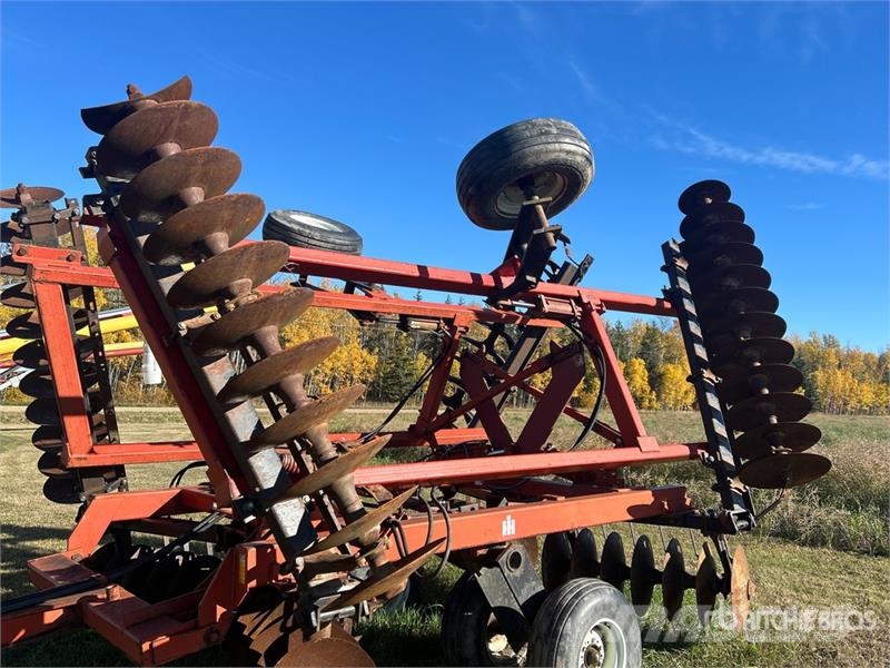 International Harvester Harvester 496 22 ft Tandem Disc Дискови брани