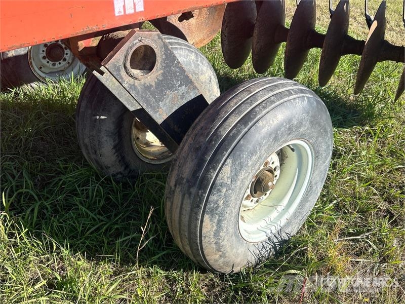 International Harvester Harvester 496 22 ft Tandem Disc Дискови брани